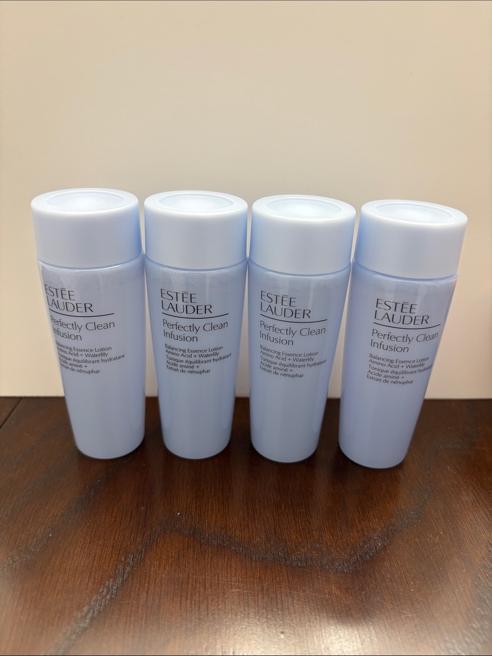 Free cosmetic bag Estee Lauder Perfectly Clean Infusion Toner 50mL each